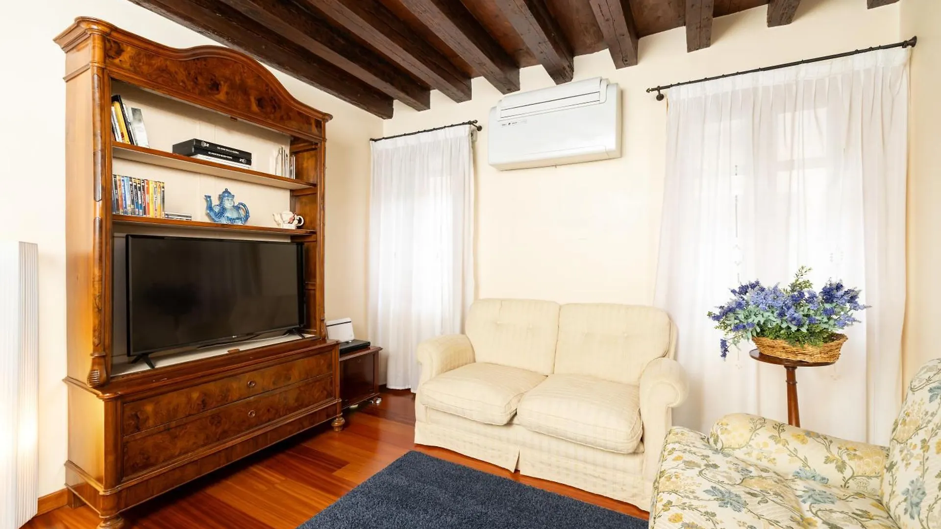Venice Heaven Apartments San Marco 1 & 2, The Elegant Residence A Stone S Throw From St Mark S Square