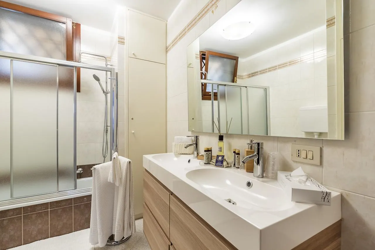 Venice Heaven Apartments San Marco 1 & 2, The Elegant Residence A Stone S Throw From St Mark S Square